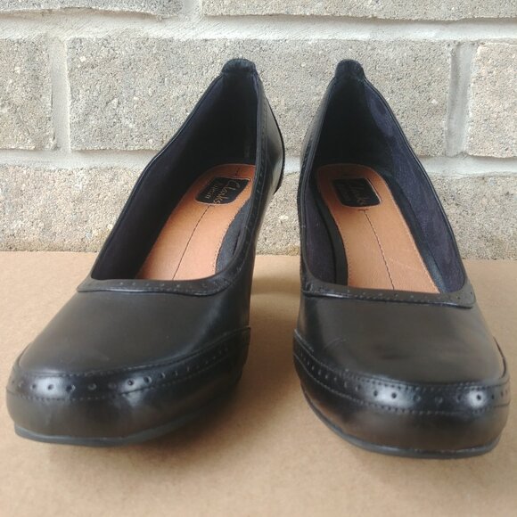 Elegant Black Women's Heels - Picture 6 of 14